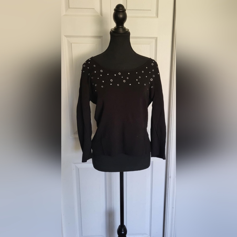 Rhinestone & Silver Eyelet Women's Large Etoile Black Lightweight Sweater - Picture 6 of 10